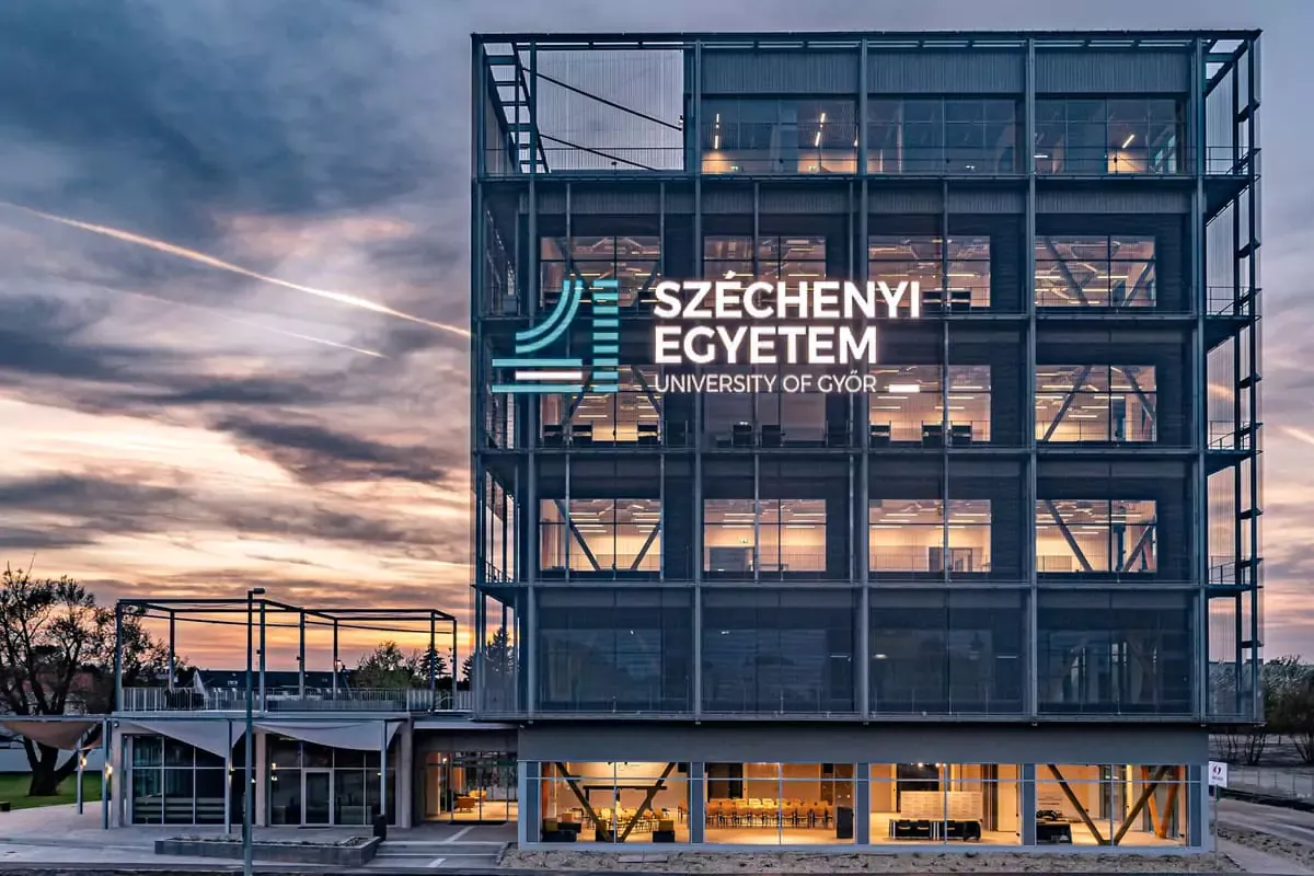 Széchenyi István University – the Science Park building